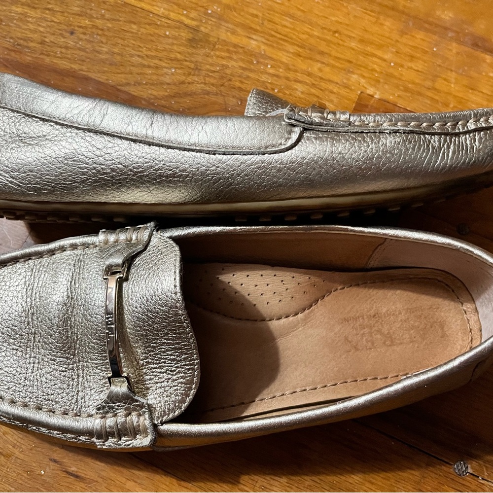 Ralph Lauren Briony Gold Metallic Loafers 7.5